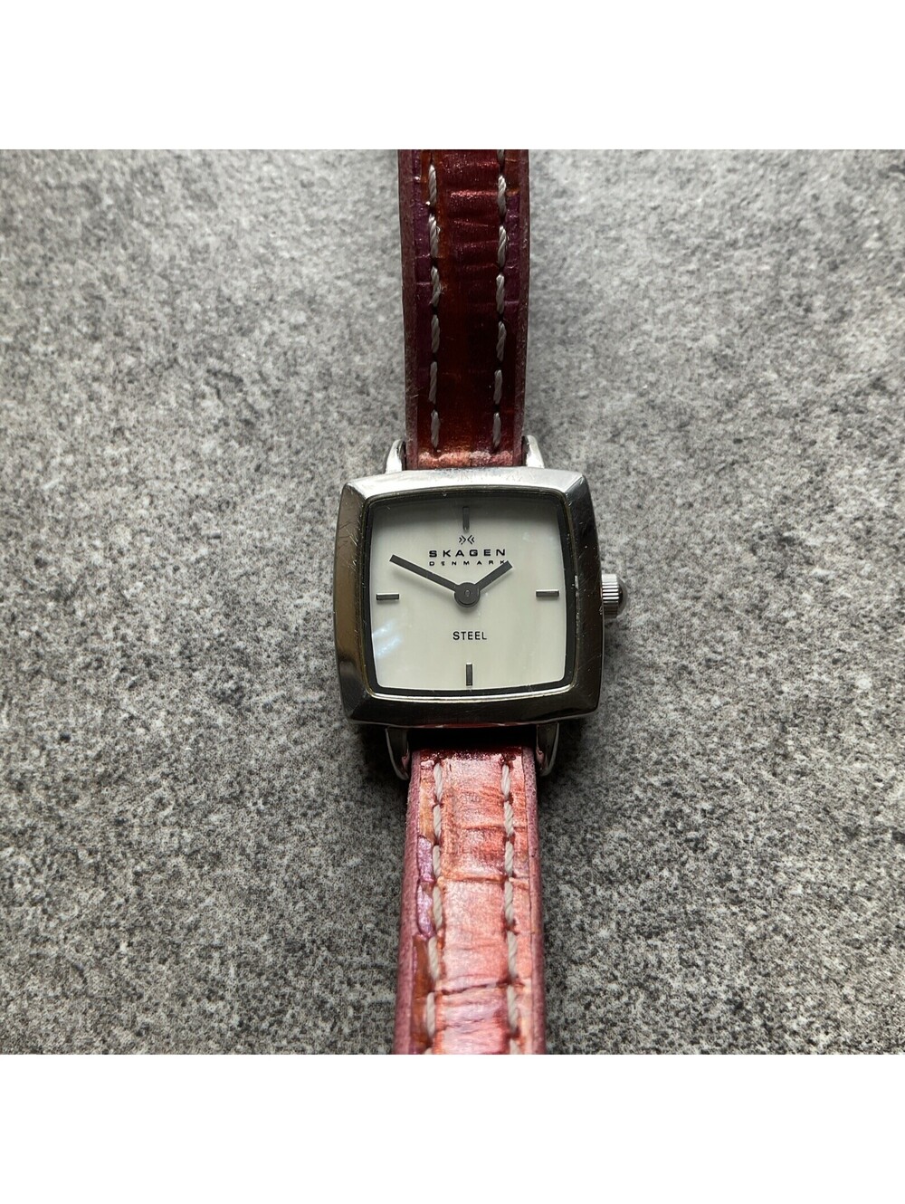 Skagen Womens 245SSLF Quartz Watch Red Leather Band Silver Case MOP Dial A3